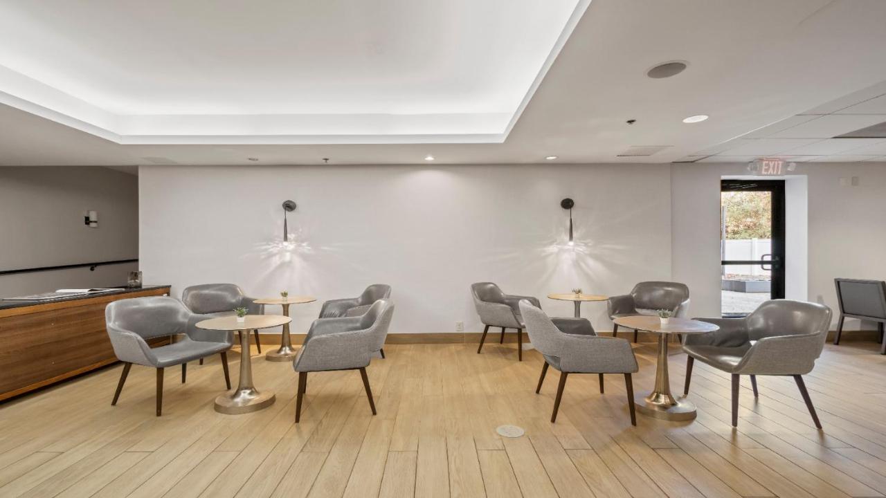315 Loso Hotel Airport Charlotte Eksteriør bilde