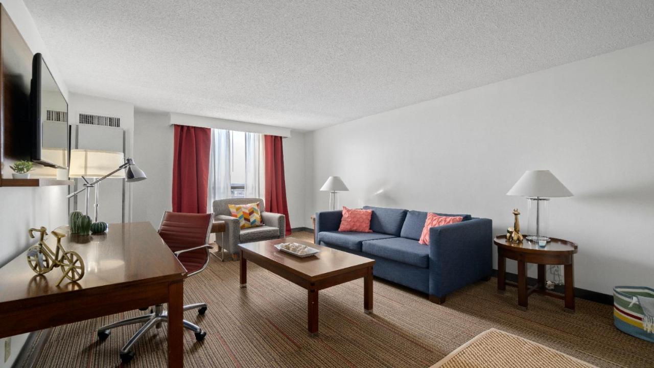 315 Loso Hotel Airport Charlotte Eksteriør bilde