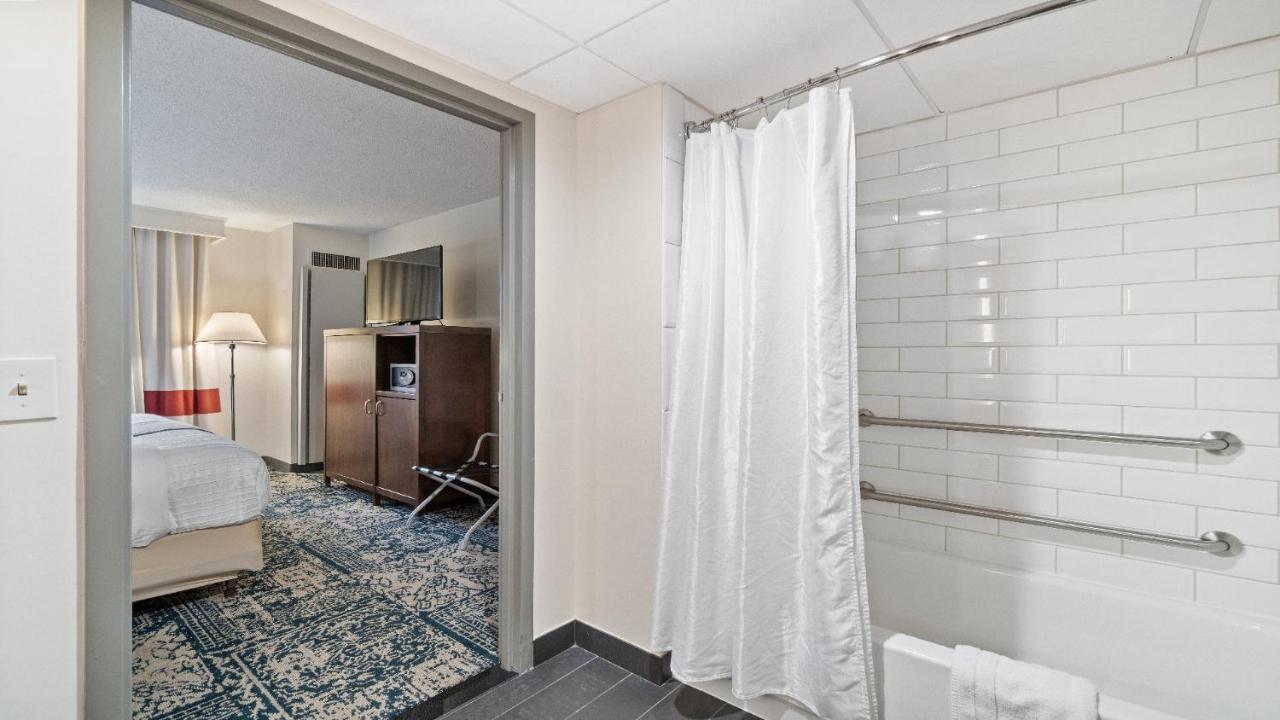 315 Loso Hotel Airport Charlotte Eksteriør bilde